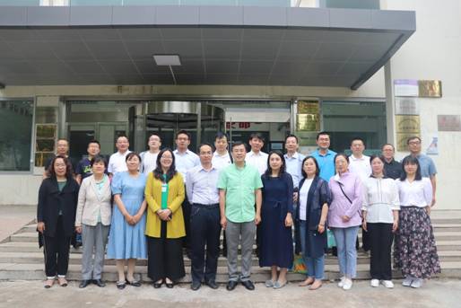 a97fbbcc3e8b1f6175d3d742e18c377